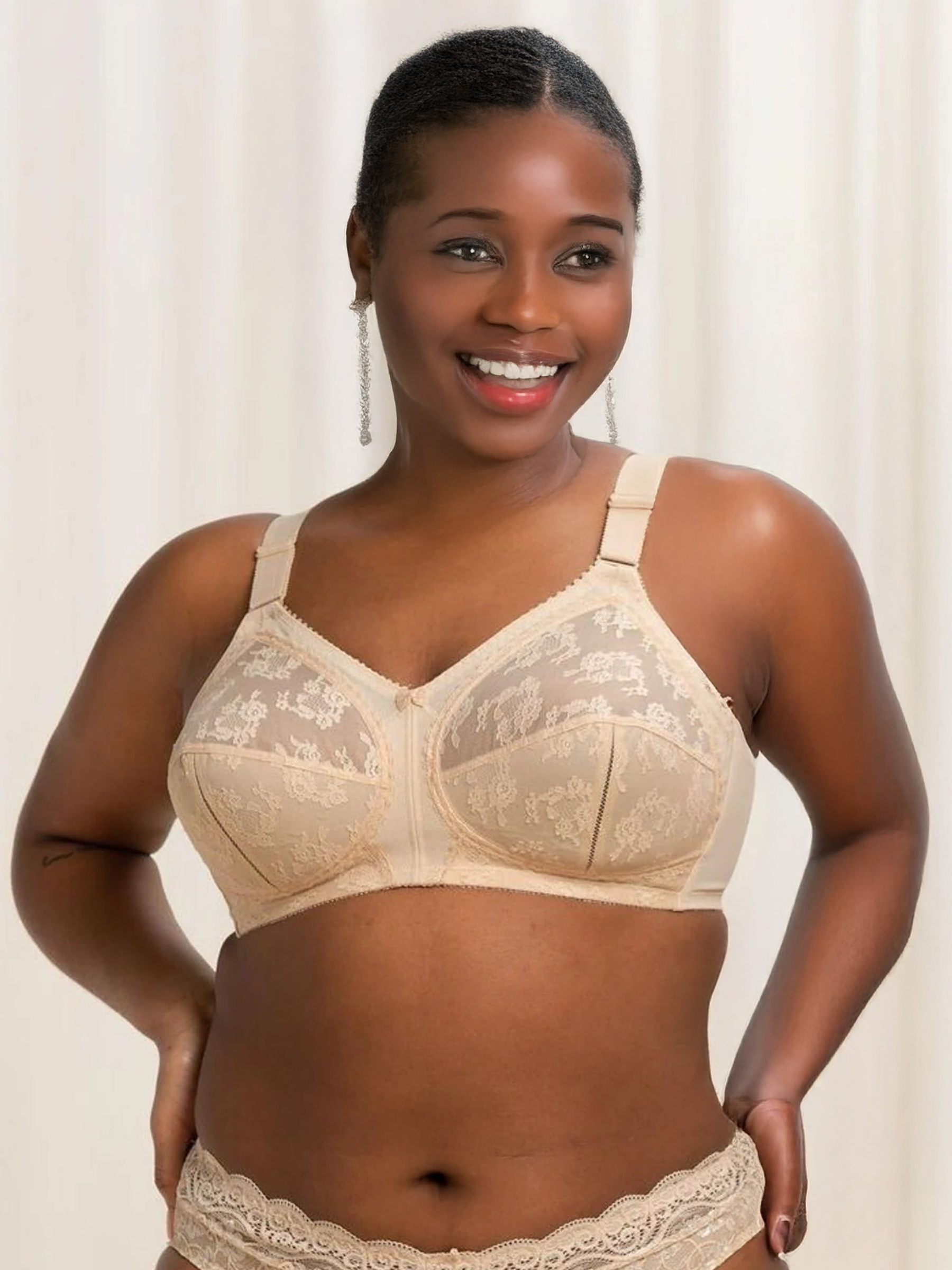 Triumph beige bra